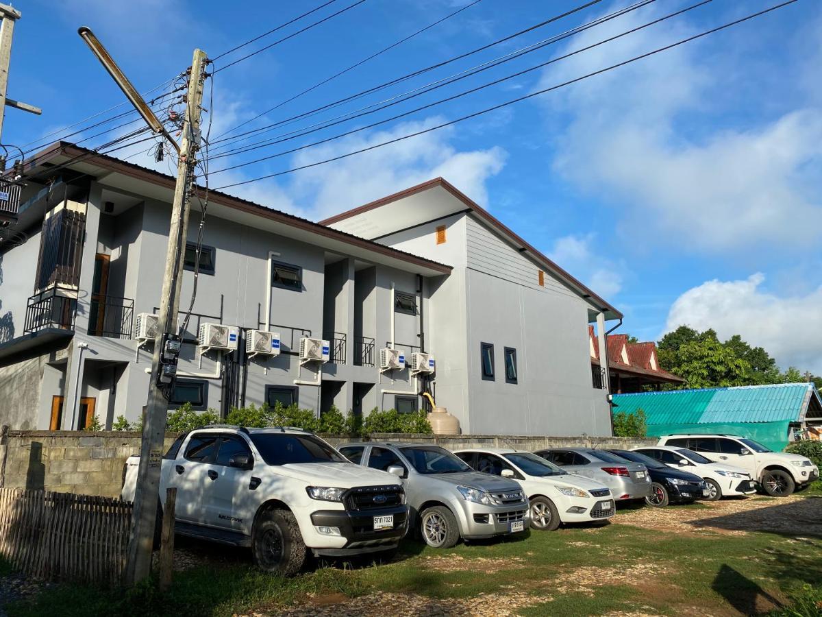 Nan Arena Place Exterior foto